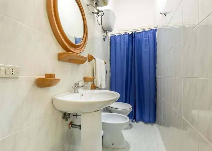 Alimini A Lantgård Otranto